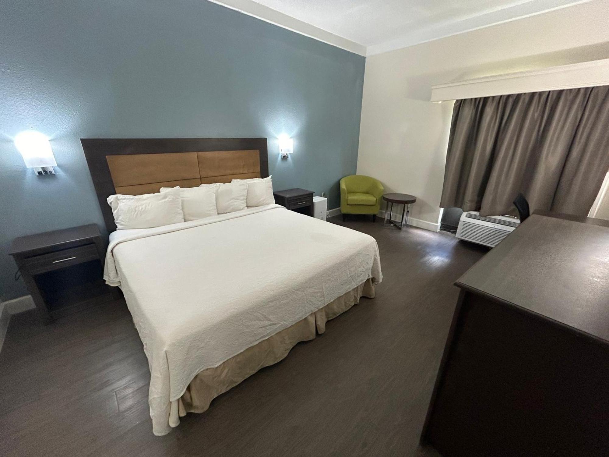 Airport Inn Fort Myers Eksteriør billede