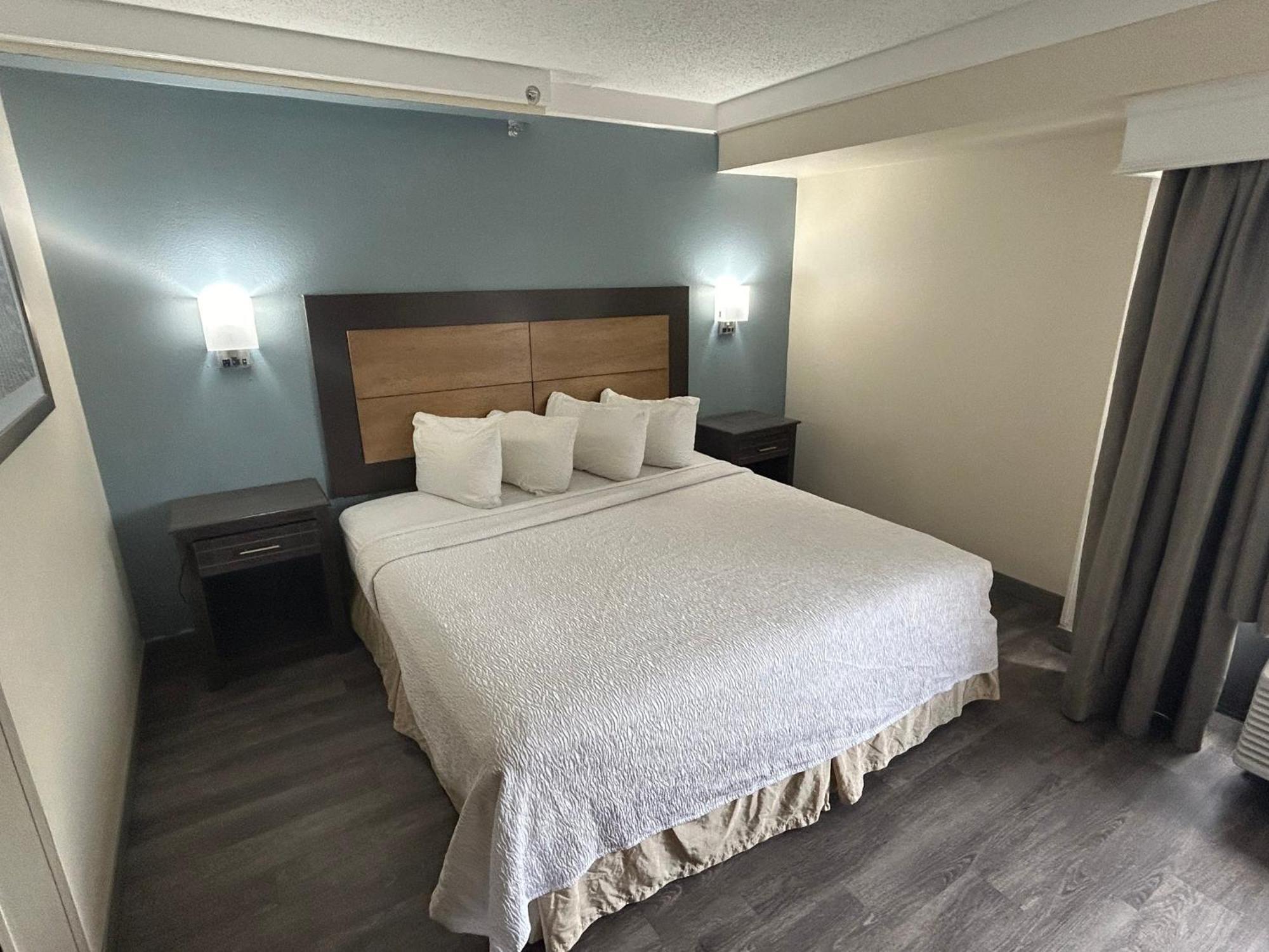 Airport Inn Fort Myers Eksteriør billede