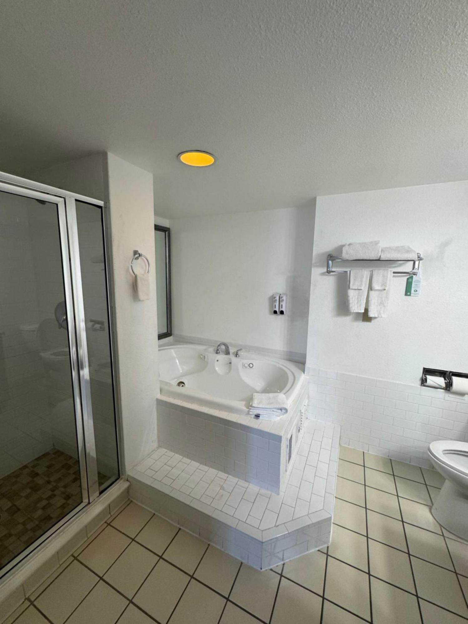 Airport Inn Fort Myers Eksteriør billede